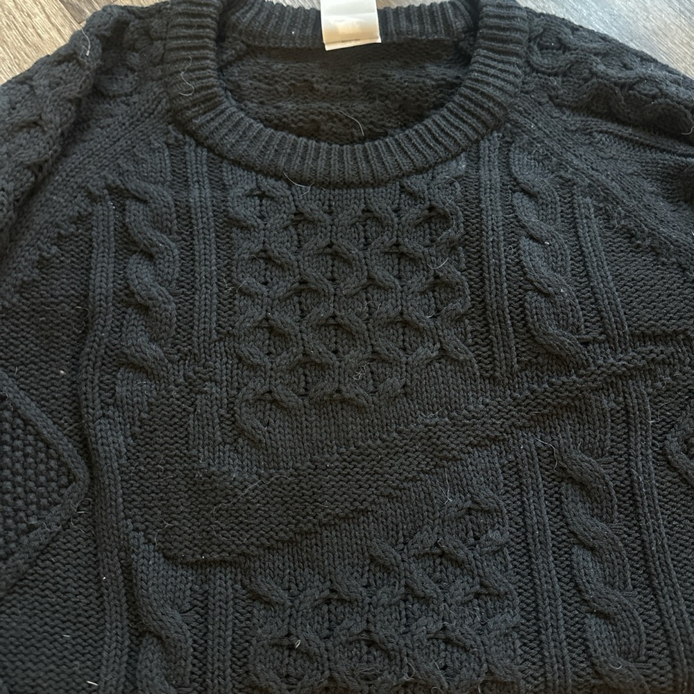 Nike Men's Black Cable Knit Sweater